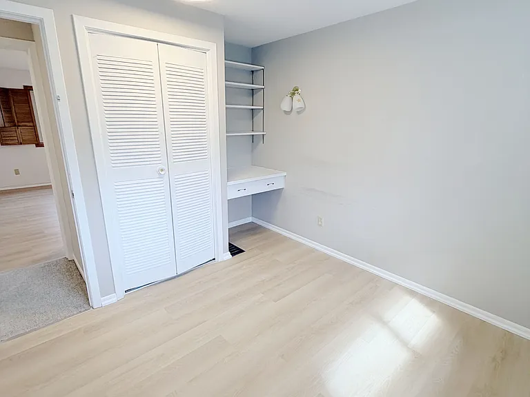 711 Algoma Ave #UPPER LEVEL — Photo 16