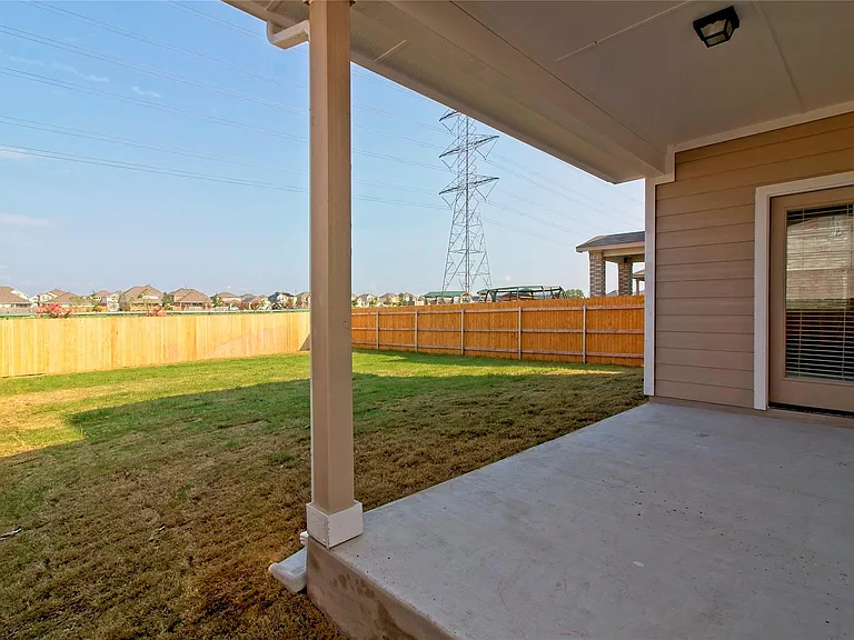 6501 Wolf Pack Dr — Photo 25