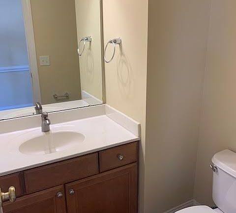 5th image of 3536 Lena Ln