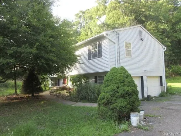 47 Interlochen Pkwy, Monroe, NY 10950