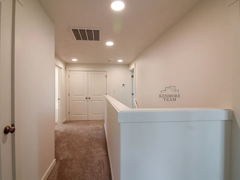 366 Aeon Dr — Photo 10