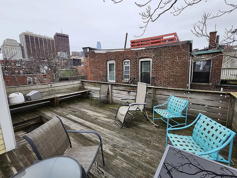 27 Garden St #6 — Photo 8