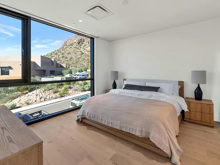 4849 N Camelback Ridge Rd #B203 — Photo 10