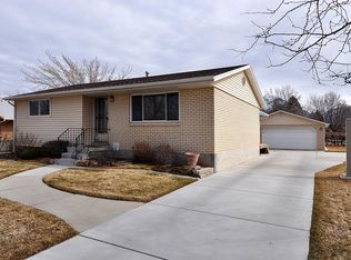 9755 S 520 E, Sandy, UT 84070