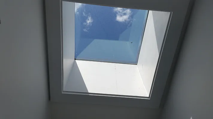 Rented by The Hamilton Group | media 12