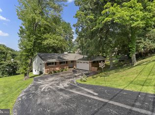 262 Lantern Ln, Conshohocken, PA 19428