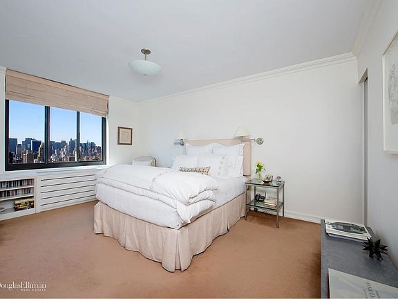 5th image of 115 E 87th St APT 30D
