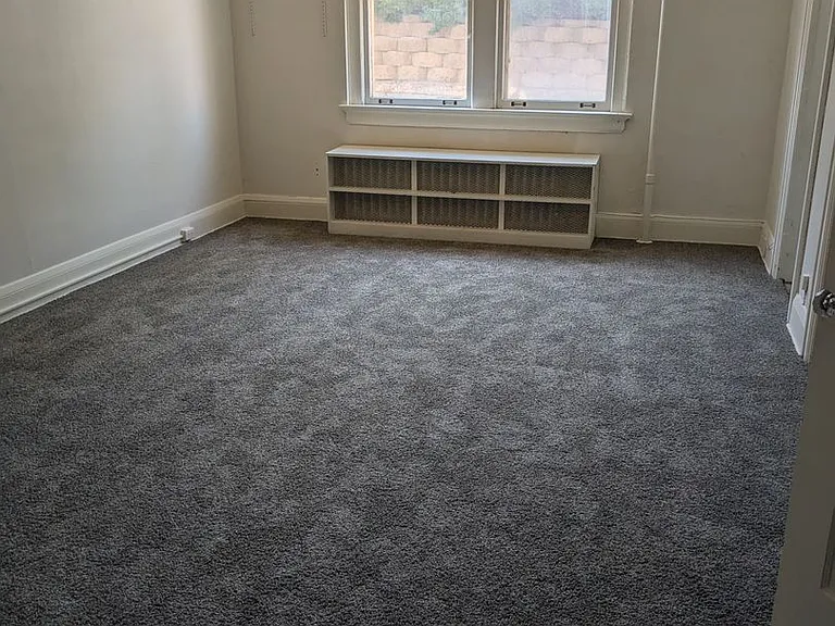 Leigland Apartments — Photo 6