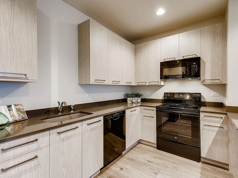 361 Marshall Rd — Photo 16