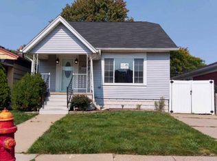 1112 Mill St, Lincoln Park, MI 48146