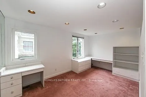 17 Royal Oak Dr — Photo 18