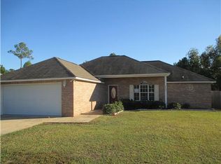 6823 Pinehurst Dr, Ocean Springs, MS 39564
