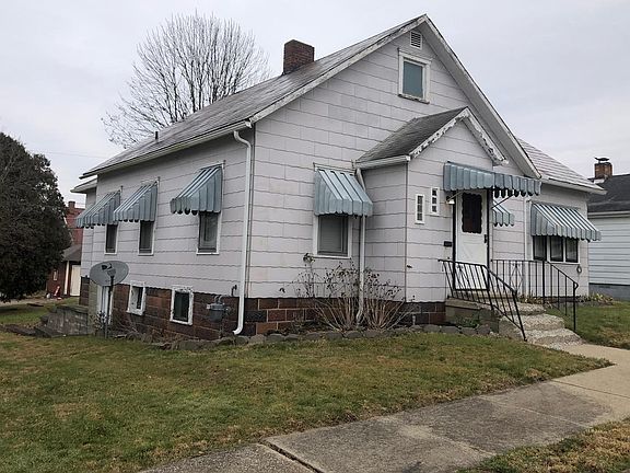 2nd image of 327 1st St