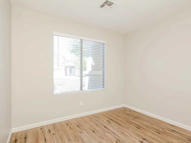 25029 W Illini St — Photo 12