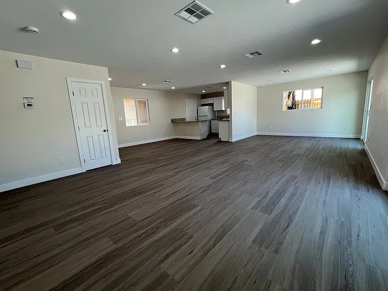 3608 W Bonanza Rd #1 — Photo 7