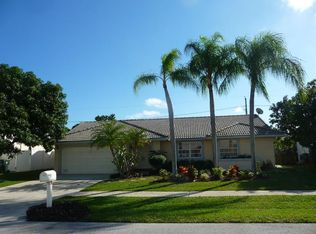 350 Apache Ln, Boca Raton, FL 33487