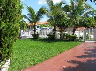 355 E 15th St, Hialeah, FL 33010