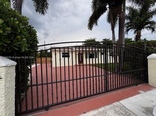 15631 SW 296th St, Homestead, FL 33033
