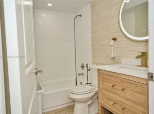 Saga Bay Gardens Condo, Cutler Bay, FL 33189