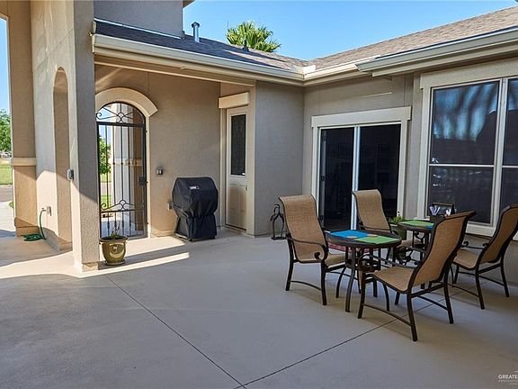 4th image of 3800 Heron Way