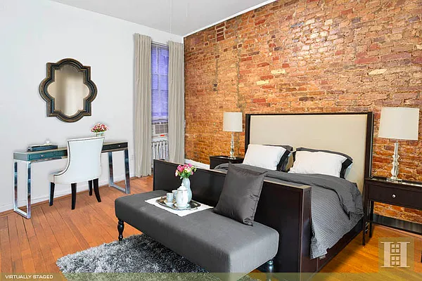 Rented by Halstead Real Estate | media 18