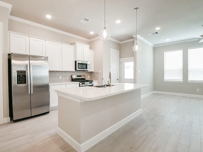 3112 La Ramba Dr S — Photo 3