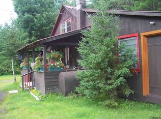 417 Hope Falls Rd, Northville, NY 12134