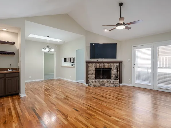 5200 Martel Ave APT 37C, Dallas, TX 75206