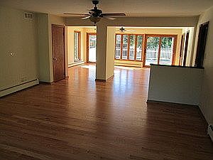 5th image of 25 Oakwood Dr