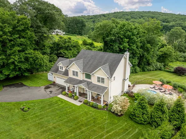 199 Walnut Hill Road, Bethel, CT 06801