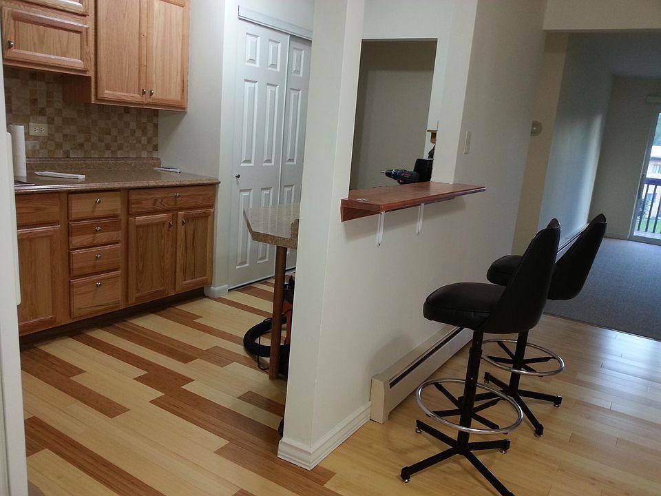 1st image of 100 Willow Ln #22