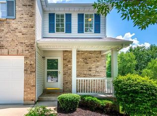 4916 Hurstborough Ct, Hazelwood, MO 63042