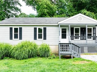 5006 Glen Tara Dr, Midlothian, VA 23112