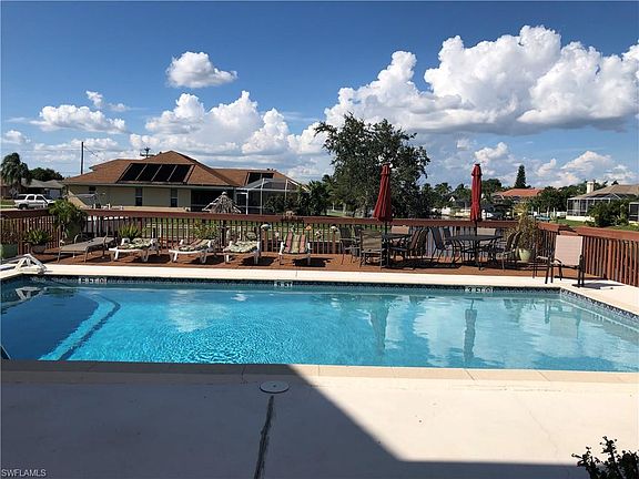 3rd image of 505 SW 47th Ter APT 101