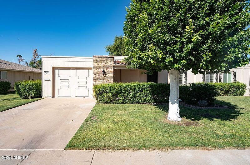 1st image of 9434 N 110TH Avenue W