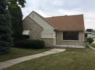 3208 S 36th St, Milwaukee, WI 53215