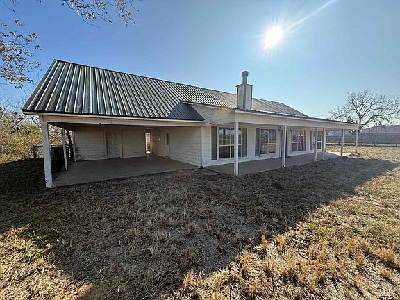 3rd image of 1200 County Road 3406