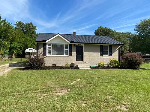 3501 Rainbow St Photo 1