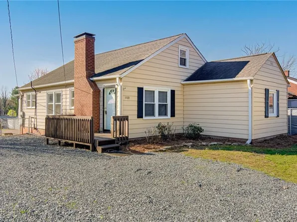 5089 Baux Mountain Rd, Winston Salem, NC 27105