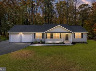 8518 Tompkins Dr, King George, VA 22485