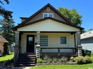 212 N 6th St, Clinton, IA 52732