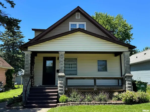 212 N 6th St, Clinton, IA 52732