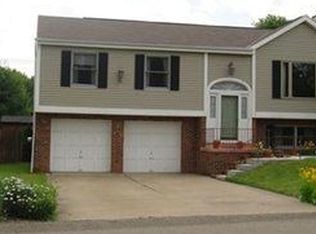 205 Joyce Dr, Cranberry Township, PA 16066