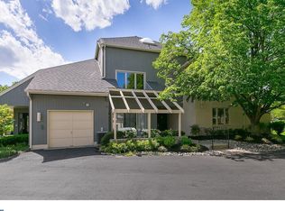 909 Chanticleer, Cherry Hill, NJ 08003