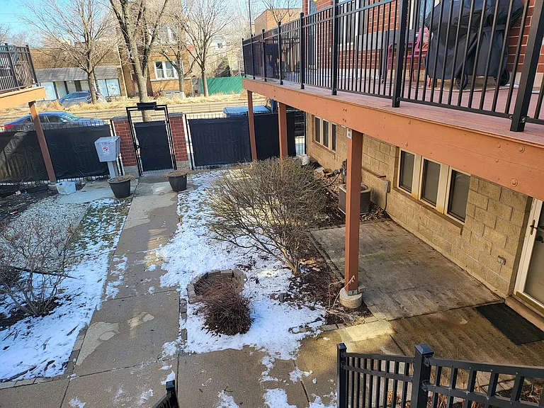 2403 W Flournoy St #A — Photo 22