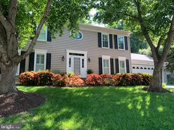 13616 S Springs Dr, Clifton, VA 20124