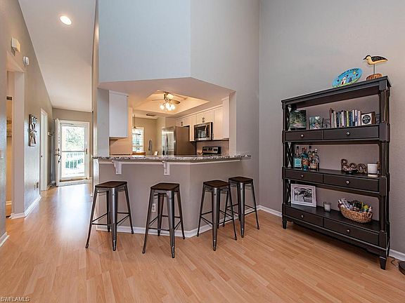 4th image of 781 Wiggins Lake Dr #1-206