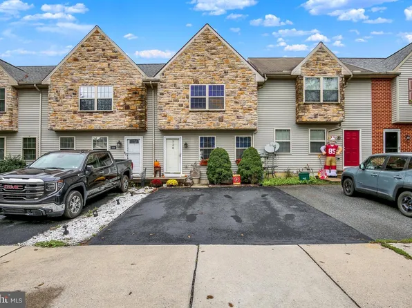 336 Wild Cherry Ln, Marietta, PA 17547