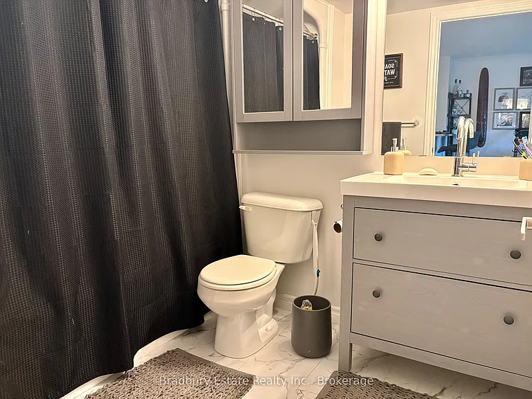 4450 Fairview St #308 — Photo 10