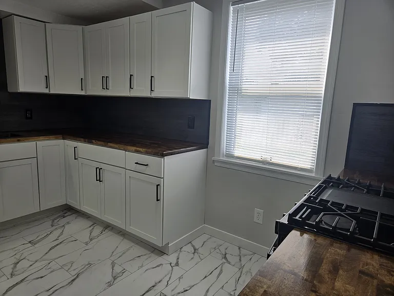 621 Geiger Ave SW — Photo 3